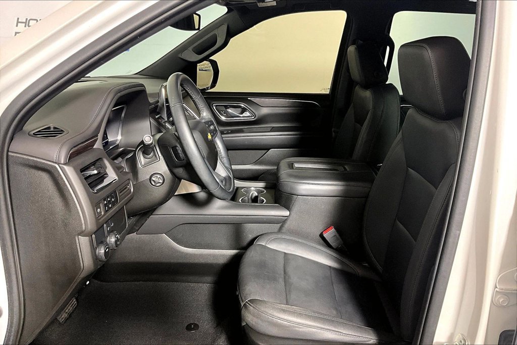 Used 2023 Chevrolet Tahoe LT w/ Luxury Package RWD image 20