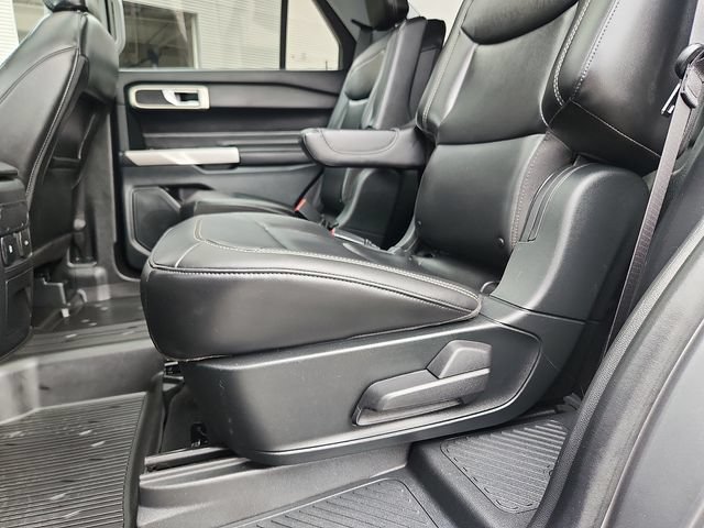 Certified 2023 Ford Explorer XLT w/ Equipment Group 202A AWD/4WD image 26