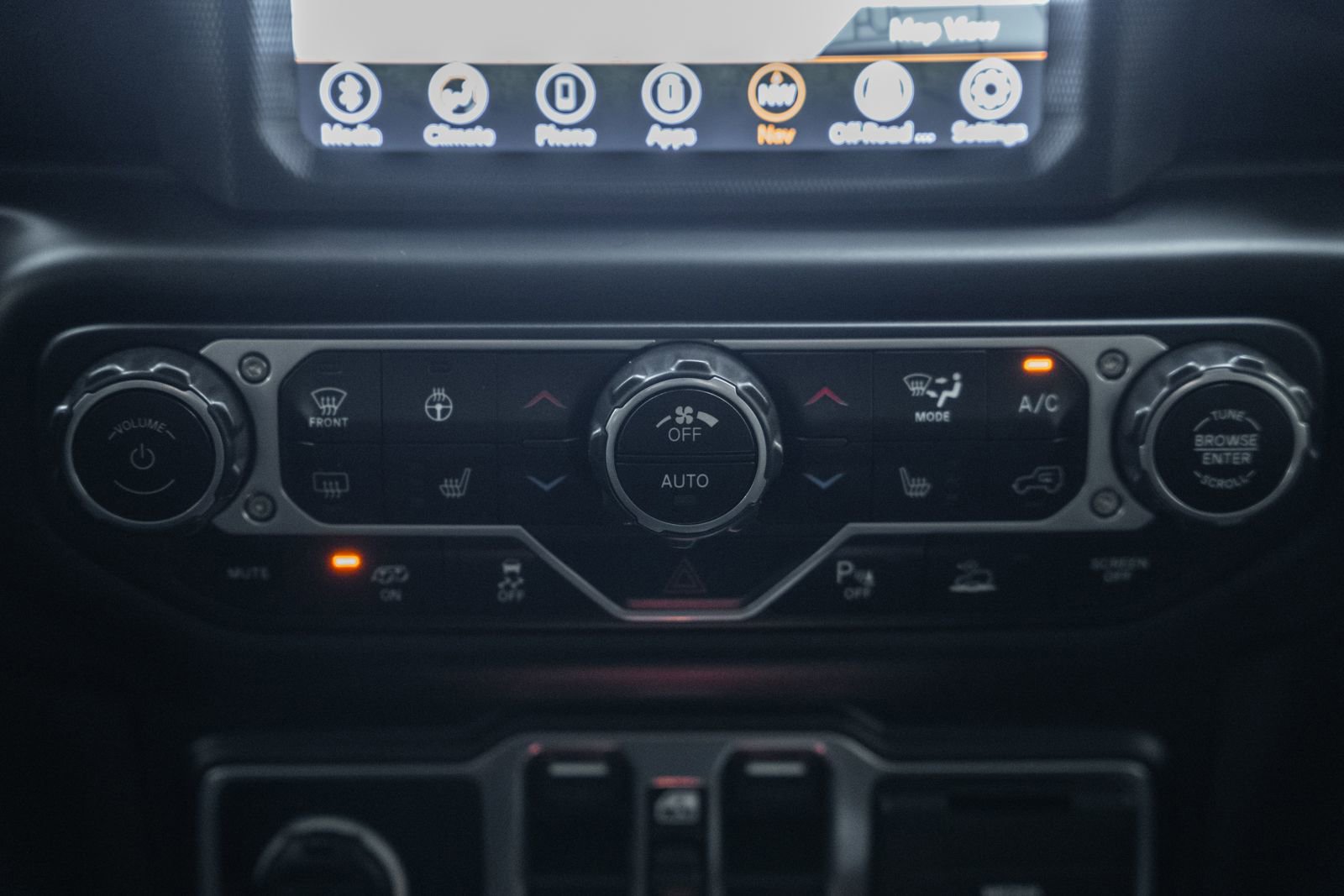 Used 2023 Jeep Wrangler Unlimited Rubicon 392 image 30