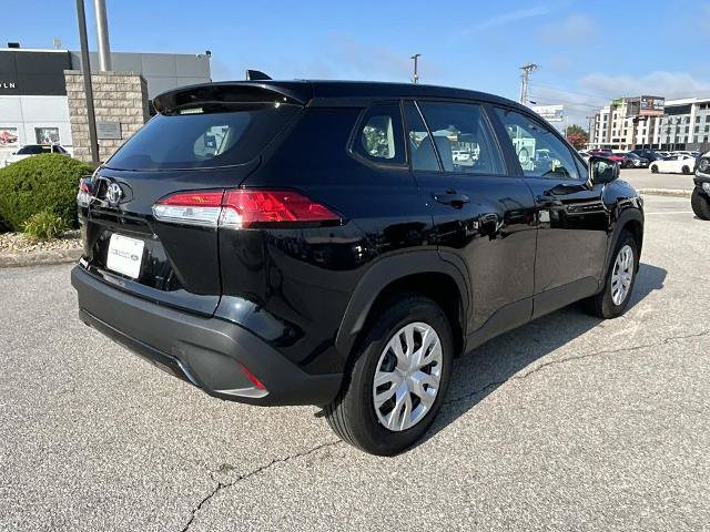 Used 2025 Toyota Corolla Cross L FWD image 4