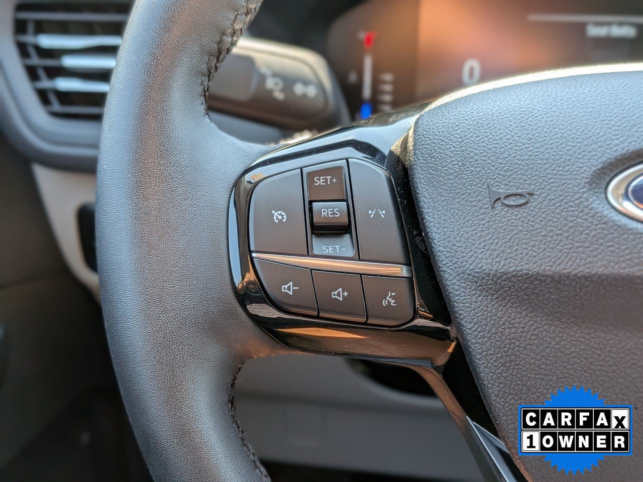 Certified 2023 Ford Escape Active AWD/4WD image 31