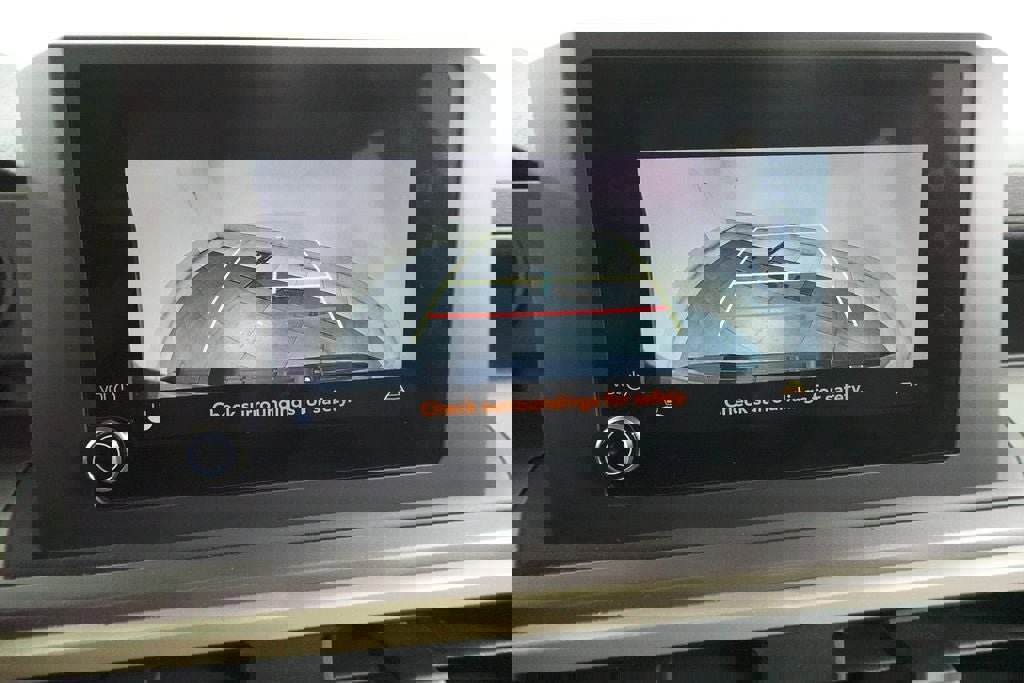 Used 2025 Toyota Tacoma TRD Off-Road AWD/4WD image 18