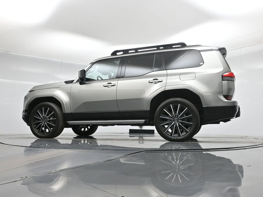 Used 2025 Lexus GX 550 image 23