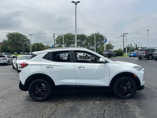 Used 2024 Buick Encore GX Sport Touring w/ Comfort Package FWD image 9