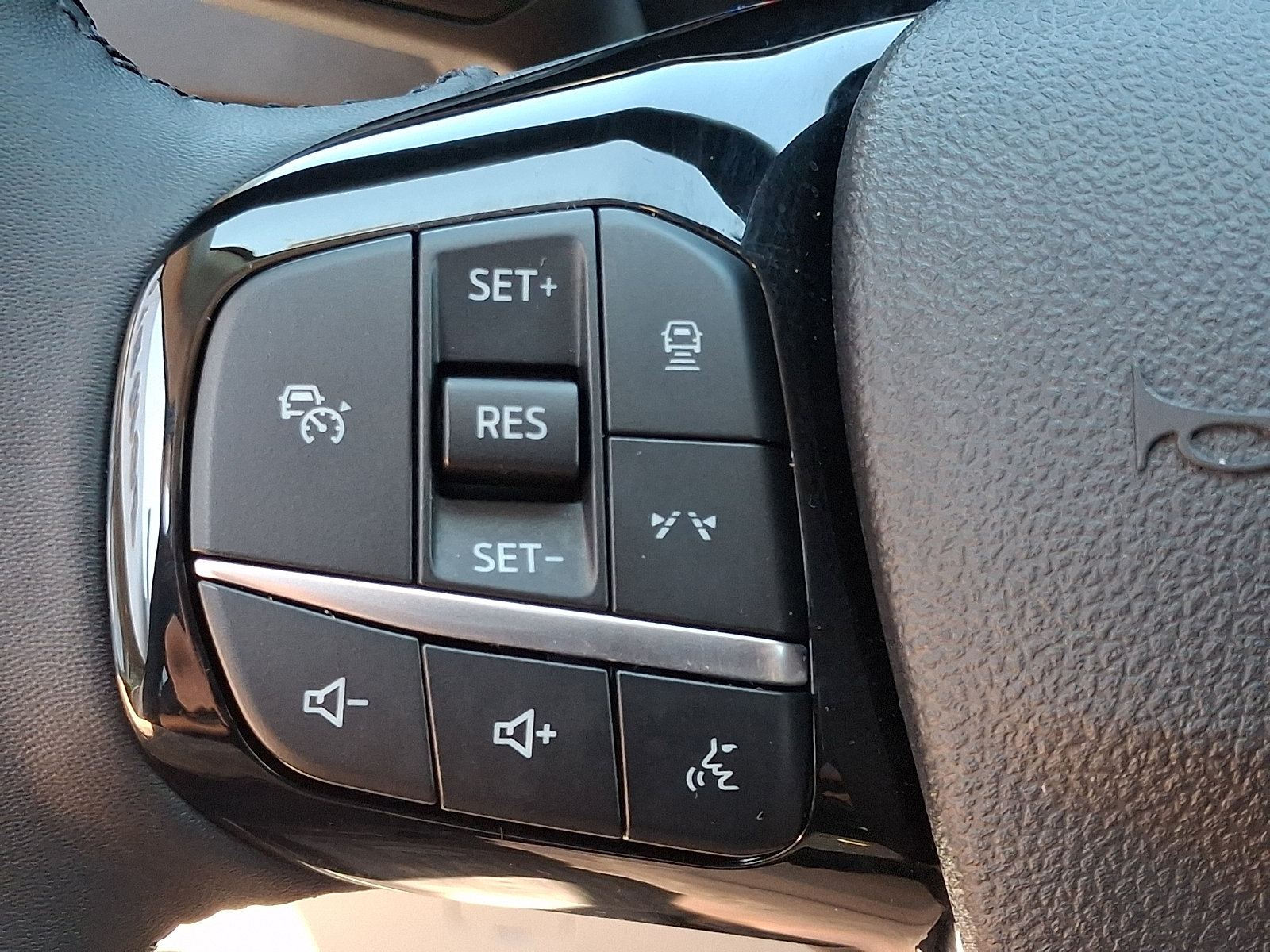 Certified 2023 Ford Escape Active w/ Tech Pack #1 AWD/4WD image 23