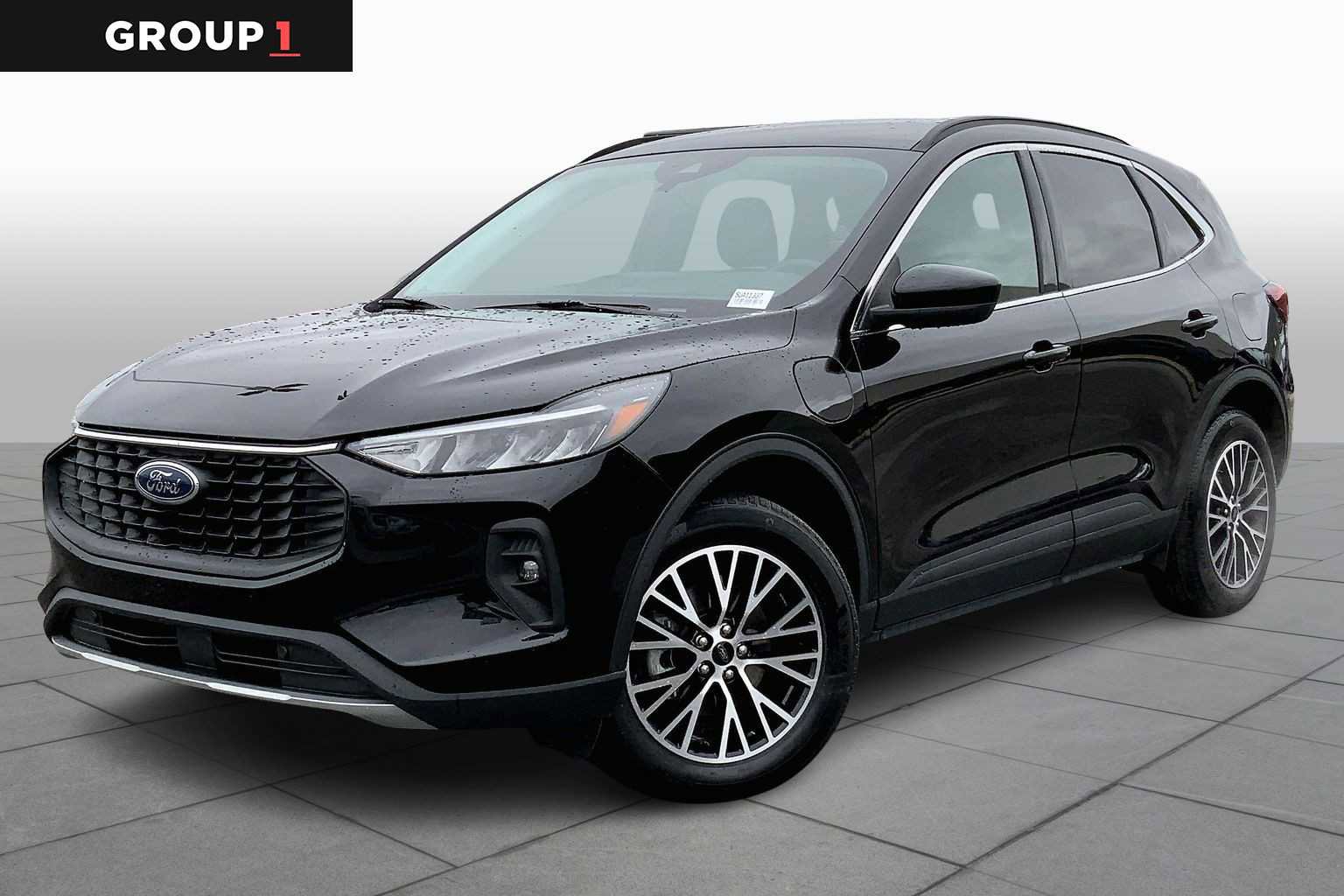 Certified 2025 Ford Escape SE