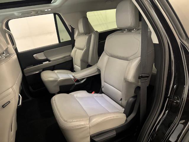 Certified 2025 Ford Expedition Active RWD image 35