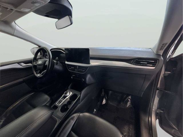 Certified 2024 Ford Escape Platinum AWD/4WD image 26