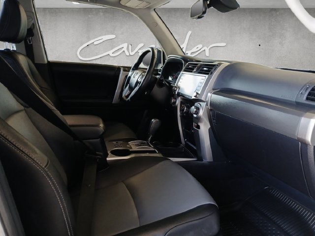 Used 2023 Toyota 4Runner SR5 Premium w/ Moonroof Package RWD image 25