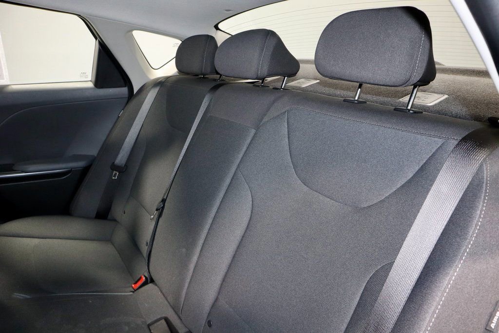 Used 2025 Kia K4 LXS image 21