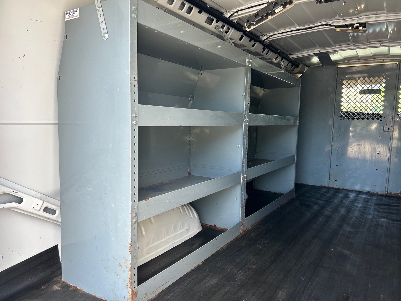 Used 2020 Chevrolet Express 3500 Extended RWD image 12