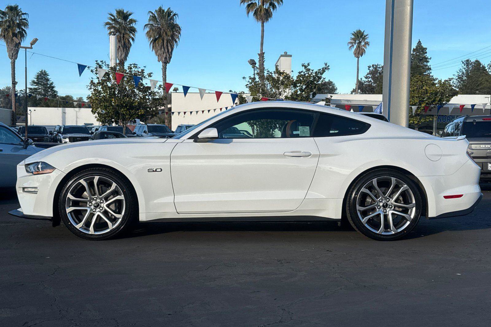 Certified 2021 Ford Mustang GT Premium image 3