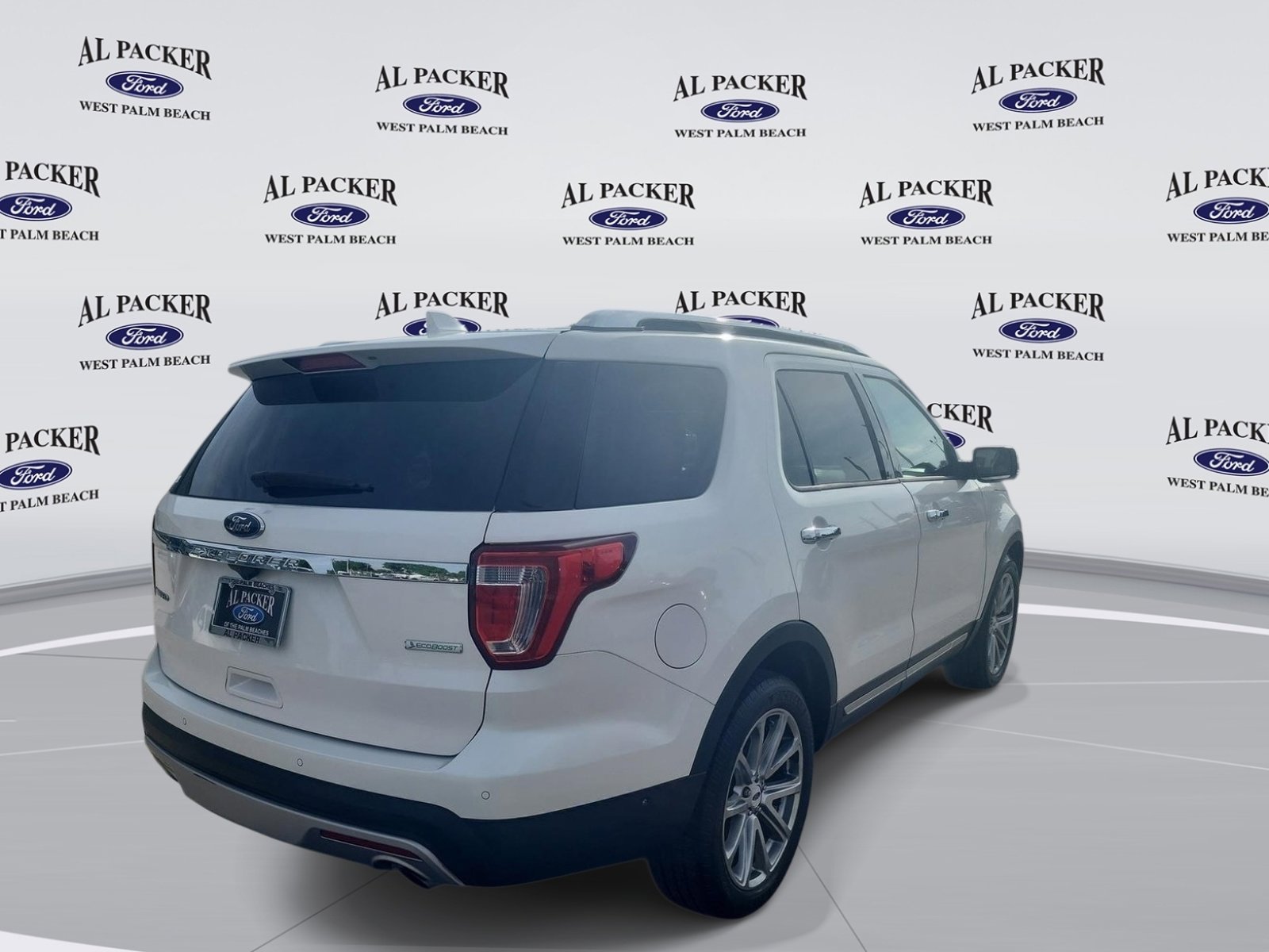 Certified 2017 Ford Explorer Limited w/ Equipment Group 301A FWD image 5
