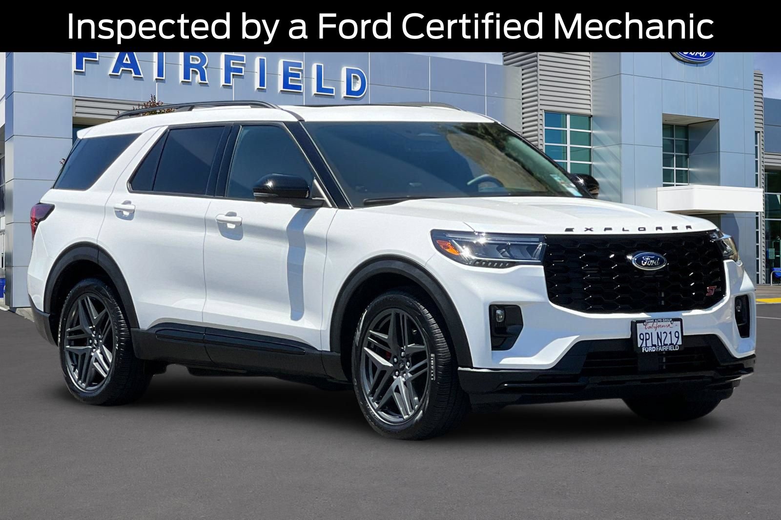 Certified 2025 Ford Explorer ST AWD/4WD image 7