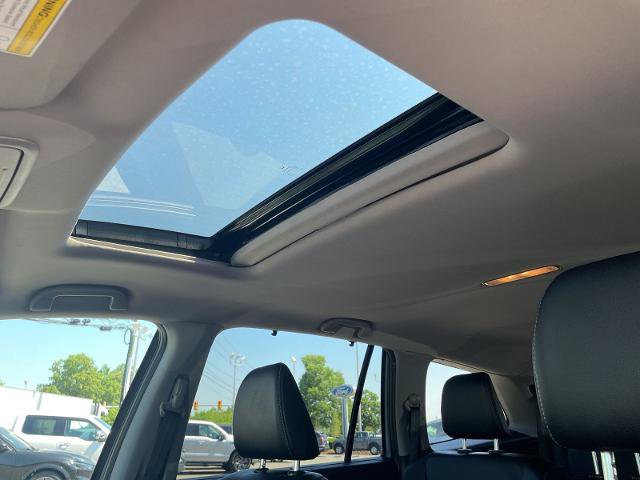 Used 2022 Honda Pilot Special Edition image 11