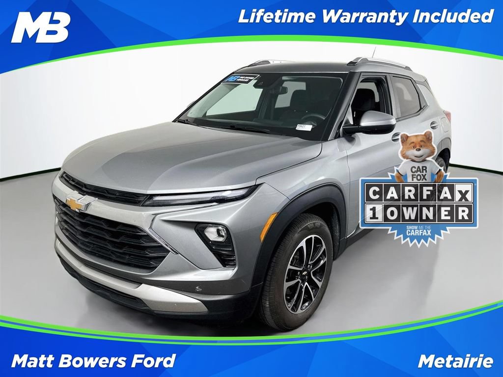 Used 2025 Chevrolet TrailBlazer LT FWD image 1