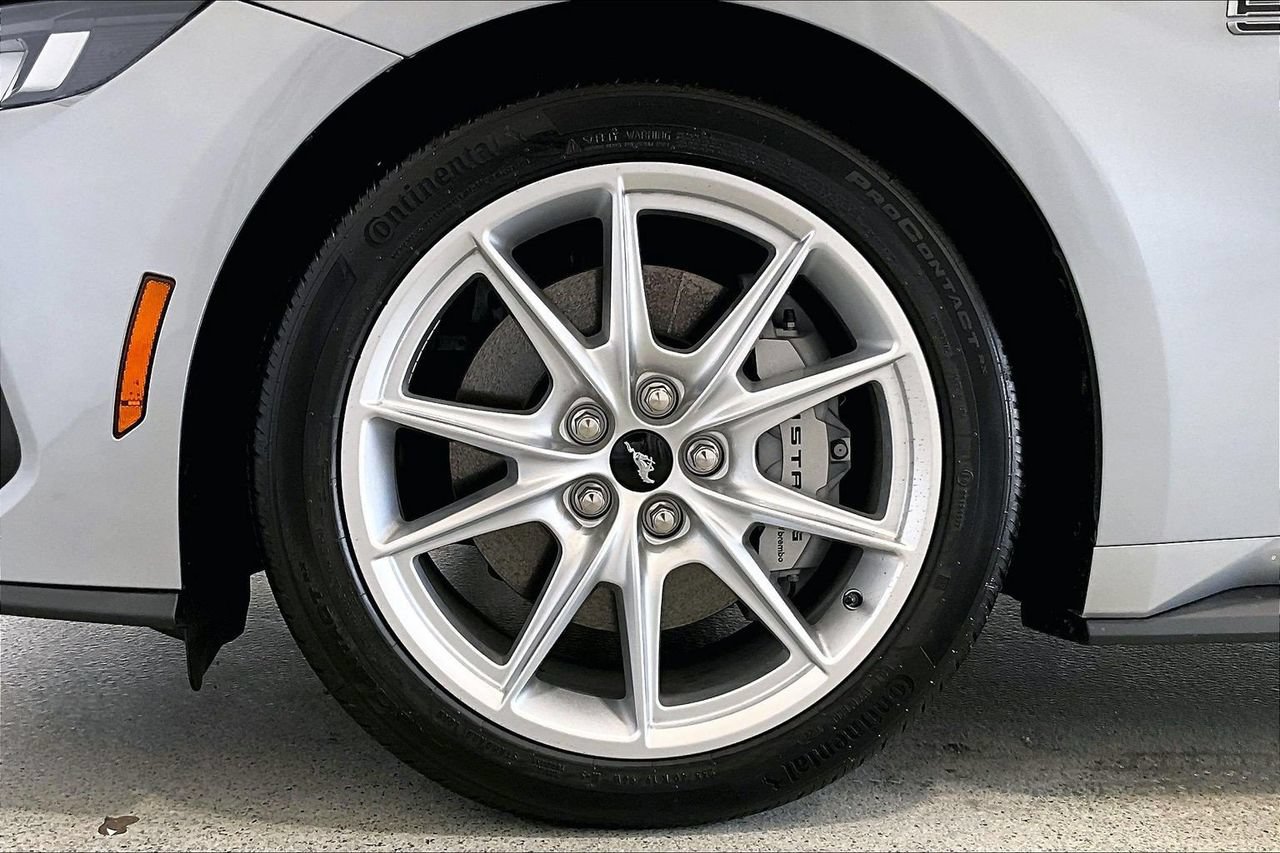 Certified 2025 Ford Mustang GT Premium RWD image 8