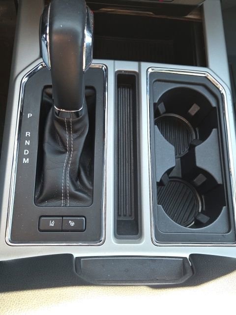 Certified 2020 Ford F150 Lariat w/ Equipment Group 502A Luxury image 40