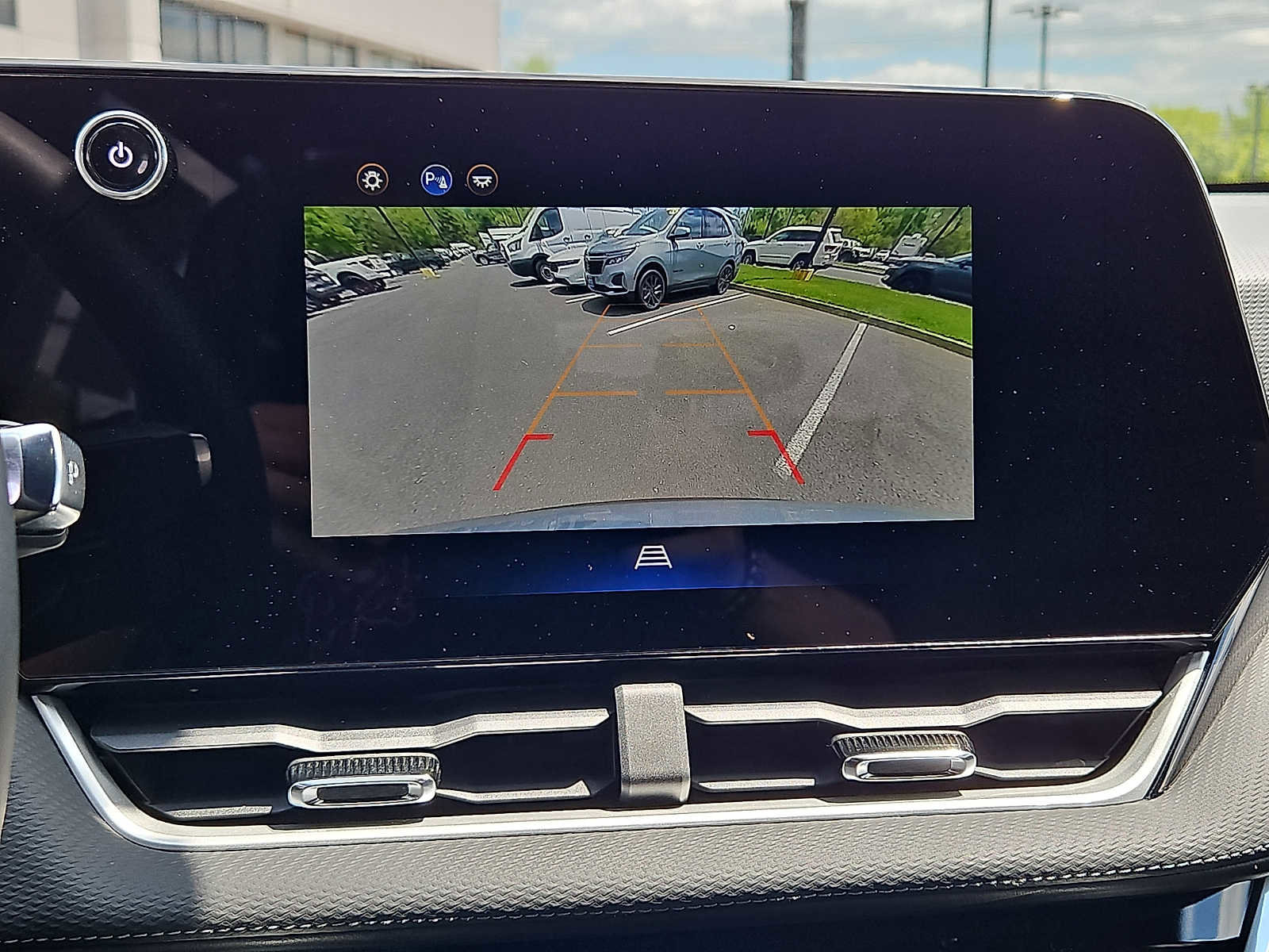 Used 2025 Chevrolet Equinox LT w/ Convenience Package II AWD/4WD image 16