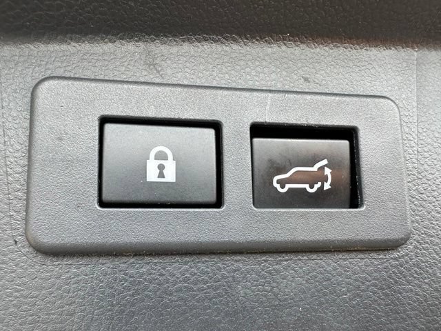 Used 2020 Subaru Outback Touring AWD/4WD image 9