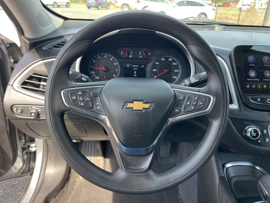 Used 2024 Chevrolet Malibu LT image 15