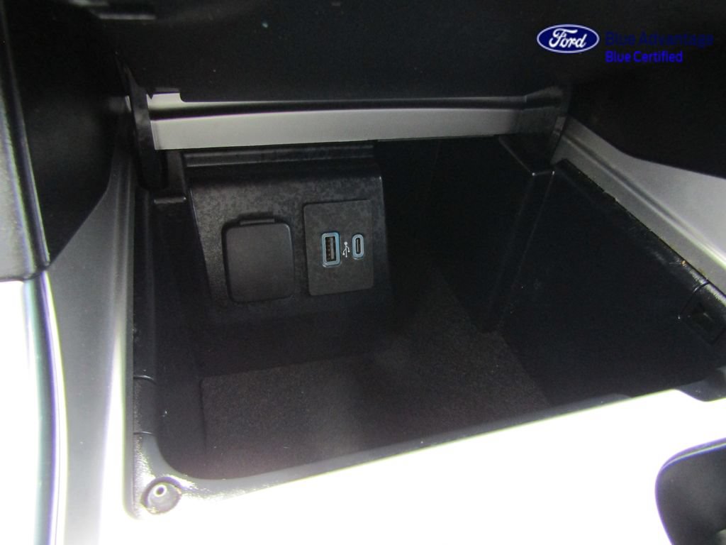 Certified 2022 Ford Explorer XLT w/ Equipment Group 202A AWD/4WD image 41