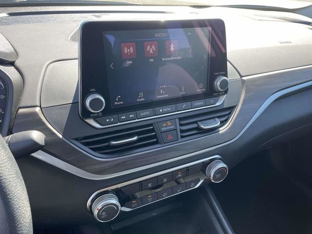 Used 2025 Nissan Altima 2.5 SV image 23