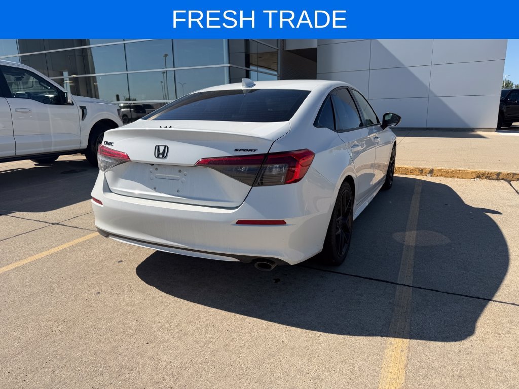 Used 2022 Honda Civic Sport image 4
