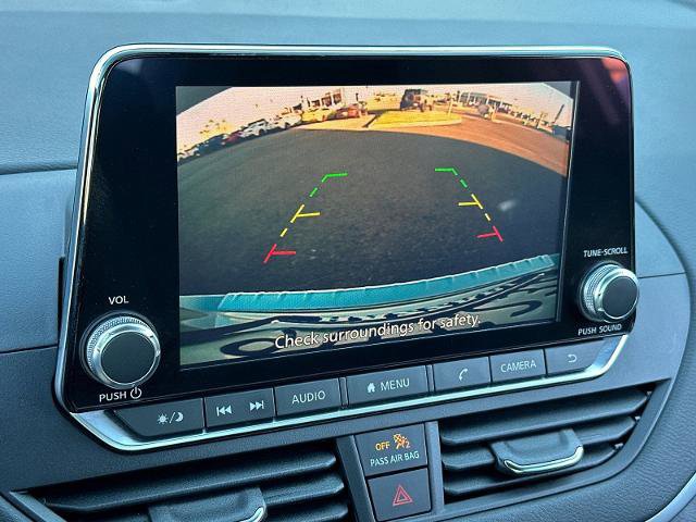 Used 2022 Nissan Altima 2.5 SV image 17