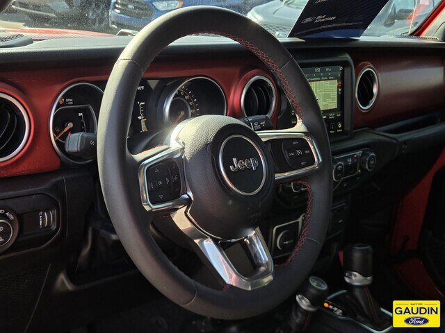 Used 2023 Jeep Gladiator Rubicon w/ Dual Top Group AWD/4WD image 19
