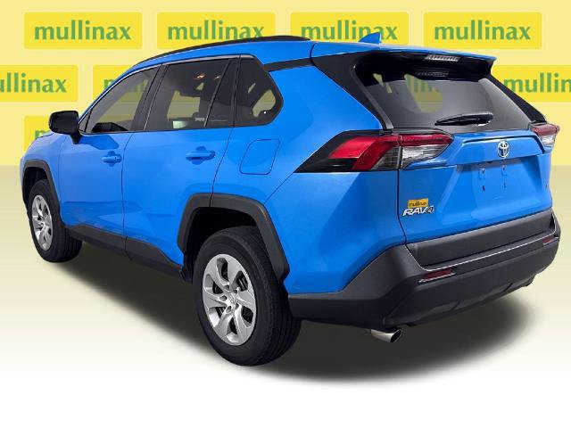 Used 2019 Toyota RAV4 LE FWD image 11
