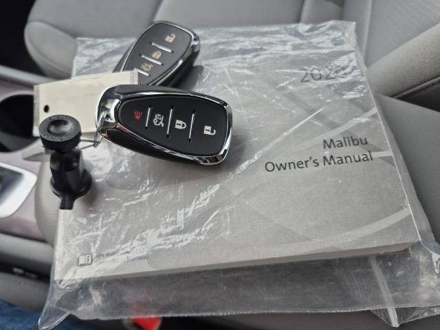 Used 2020 Chevrolet Malibu LS image 25