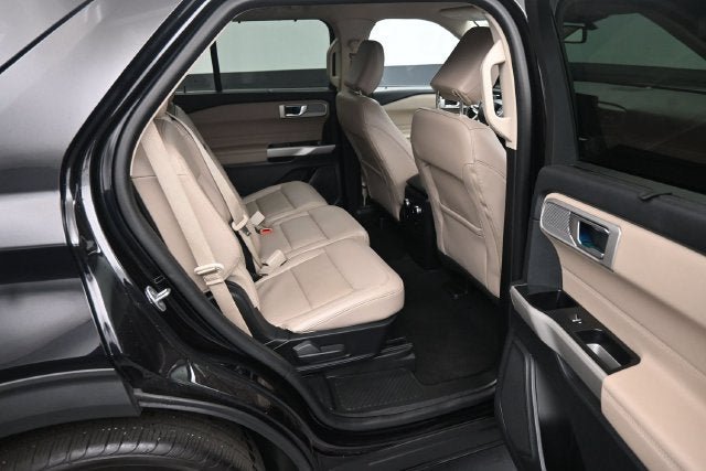Certified 2024 Ford Explorer Limited AWD/4WD image 14