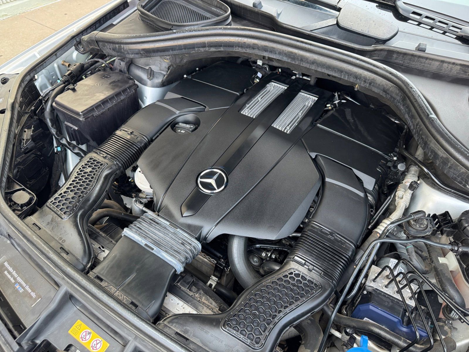 Used 2019 Mercedes-Benz GLS 450 4MATIC image 35