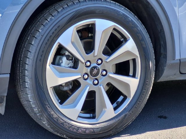 Certified 2023 Ford Escape Platinum AWD/4WD image 22