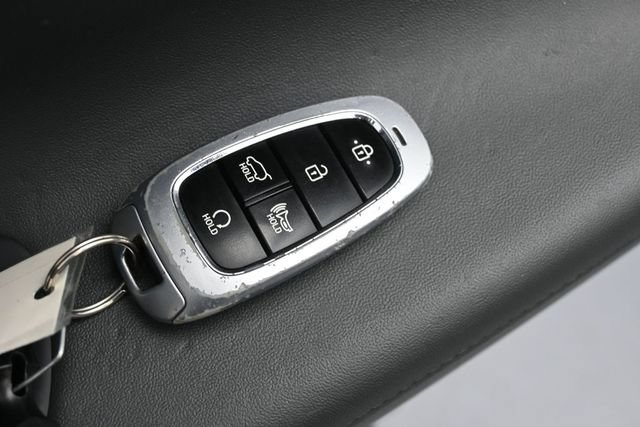 Used 2023 Hyundai Santa Fe SEL FWD image 35