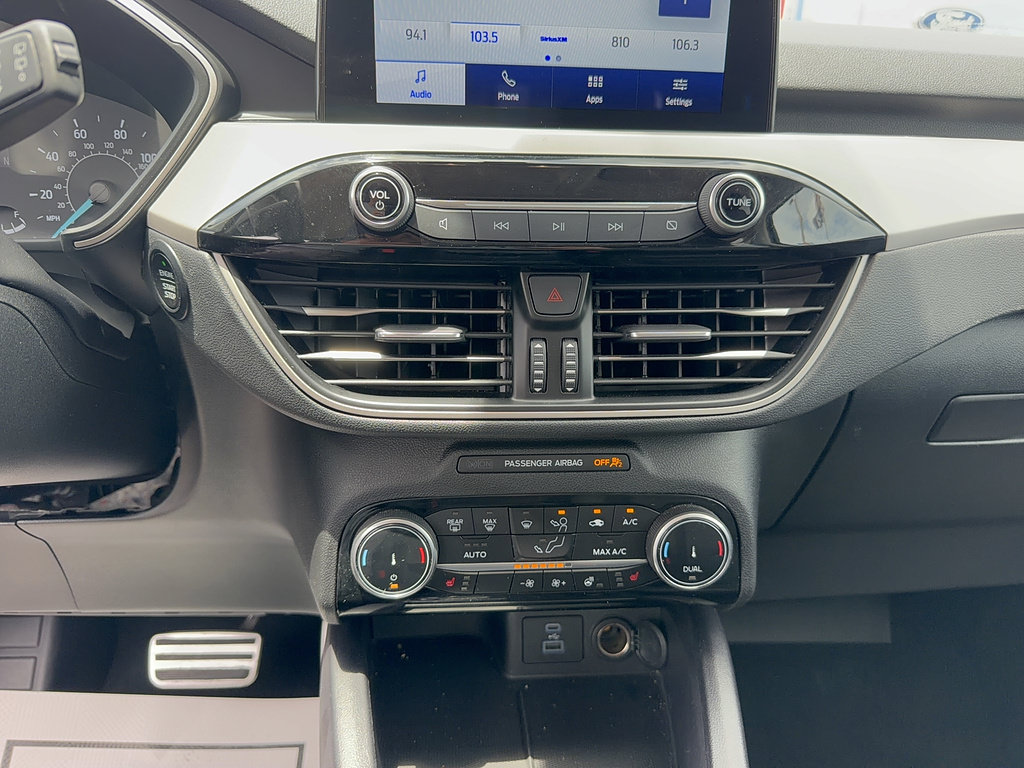 Certified 2022 Ford Escape SEL AWD/4WD image 21