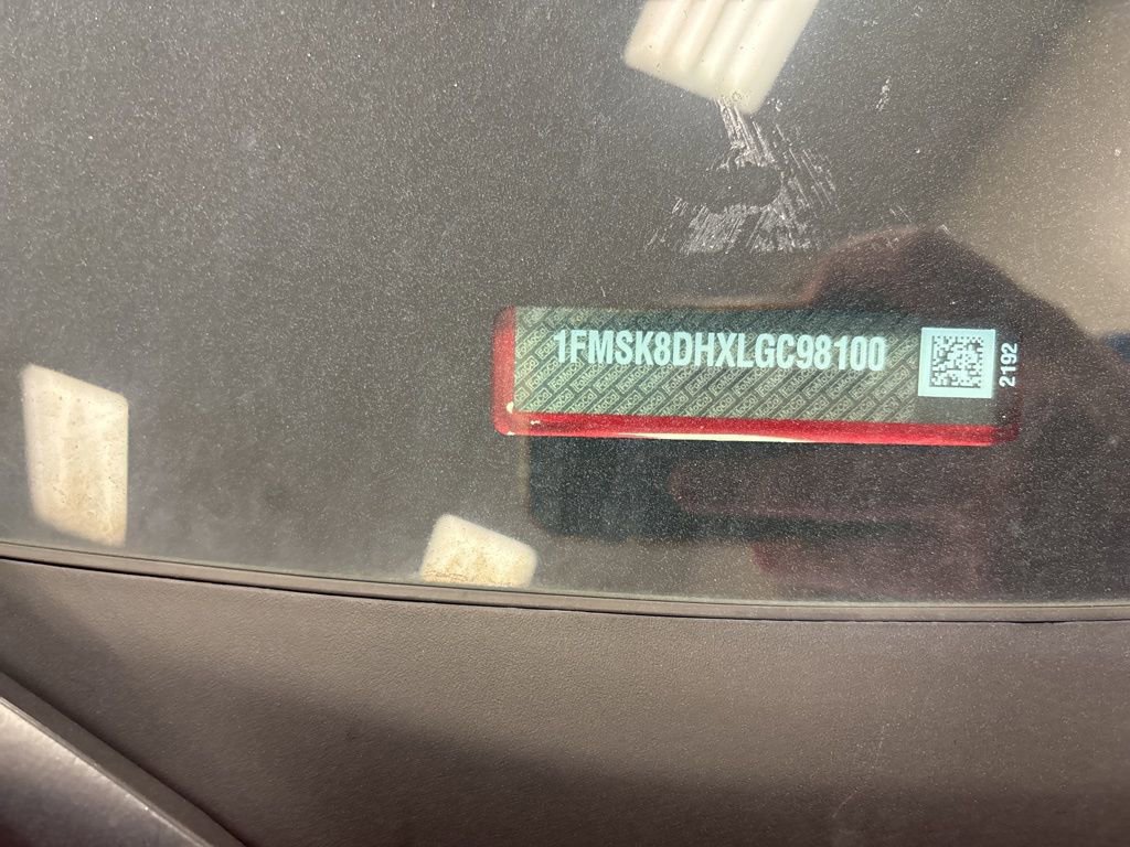 Certified 2020 Ford Explorer XLT w/ Equipment Group 202A image 6