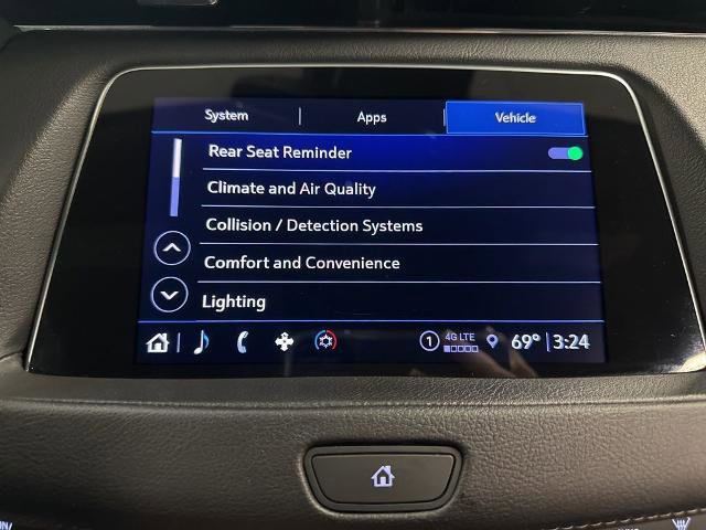 Used 2023 Cadillac XT4 Premium Luxury image 32