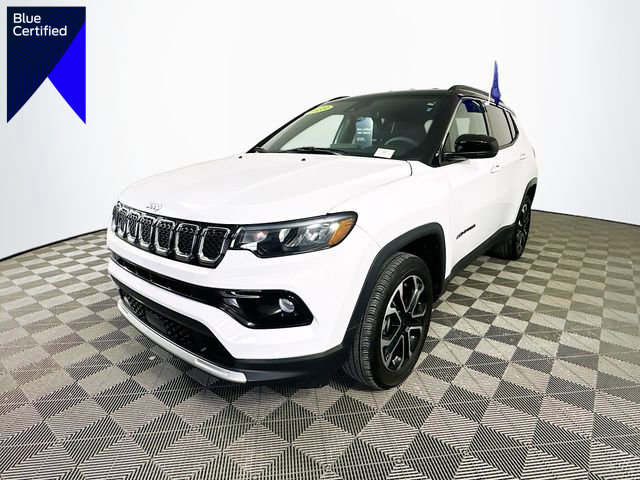 Used 2023 Jeep Compass Limited image 1