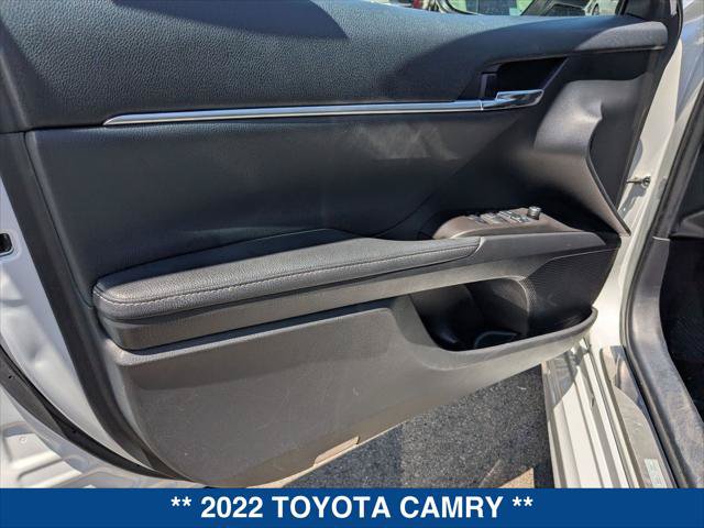 Used 2022 Toyota Camry XSE w/ Navigation Upgrade Package FWD image 10
