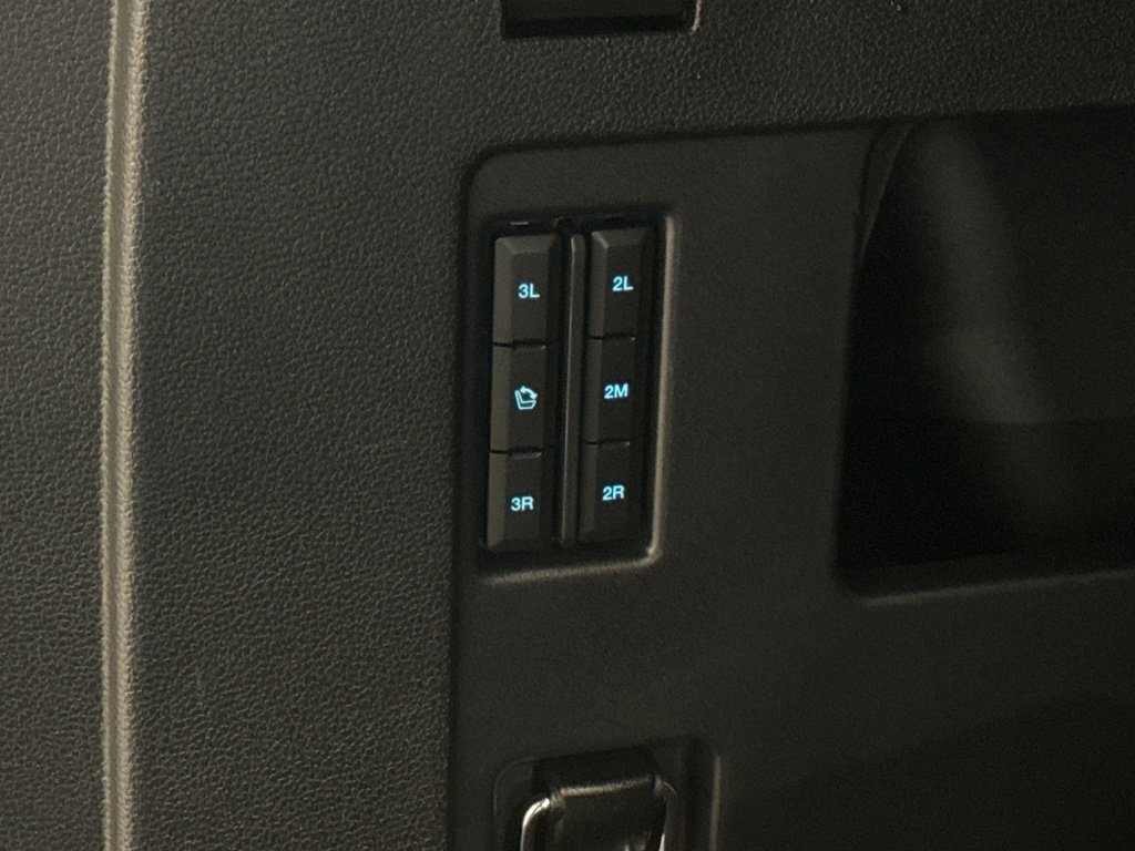 Certified 2019 Ford Expedition Max Limited w/ Equipment Group 303A image 34