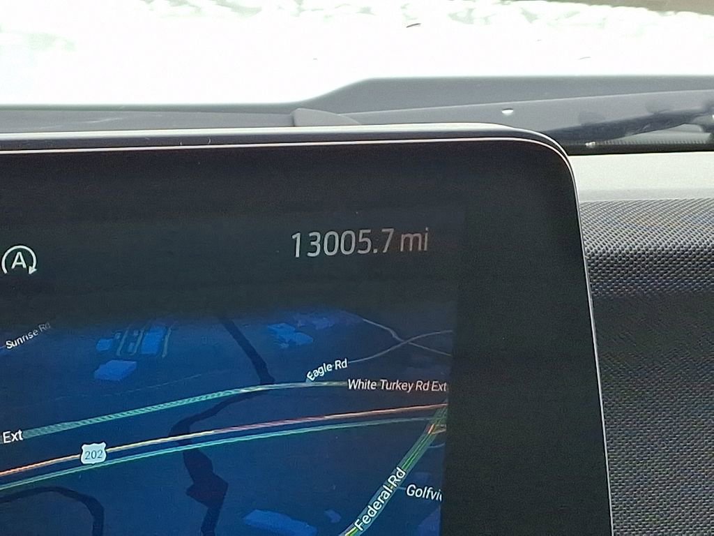 Certified 2025 Ford Expedition Active image 21