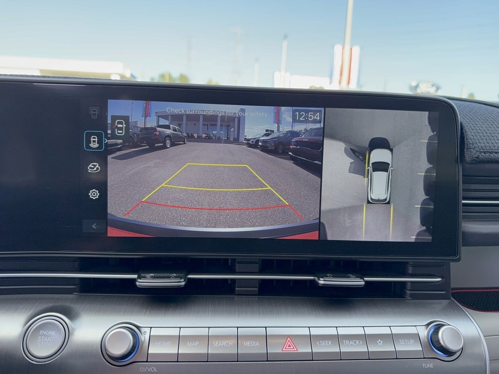 Used 2025 Hyundai Kona Limited image 19