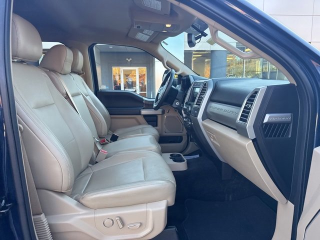 Certified 2017 Ford F250 Lariat w/ Chrome Package image 26