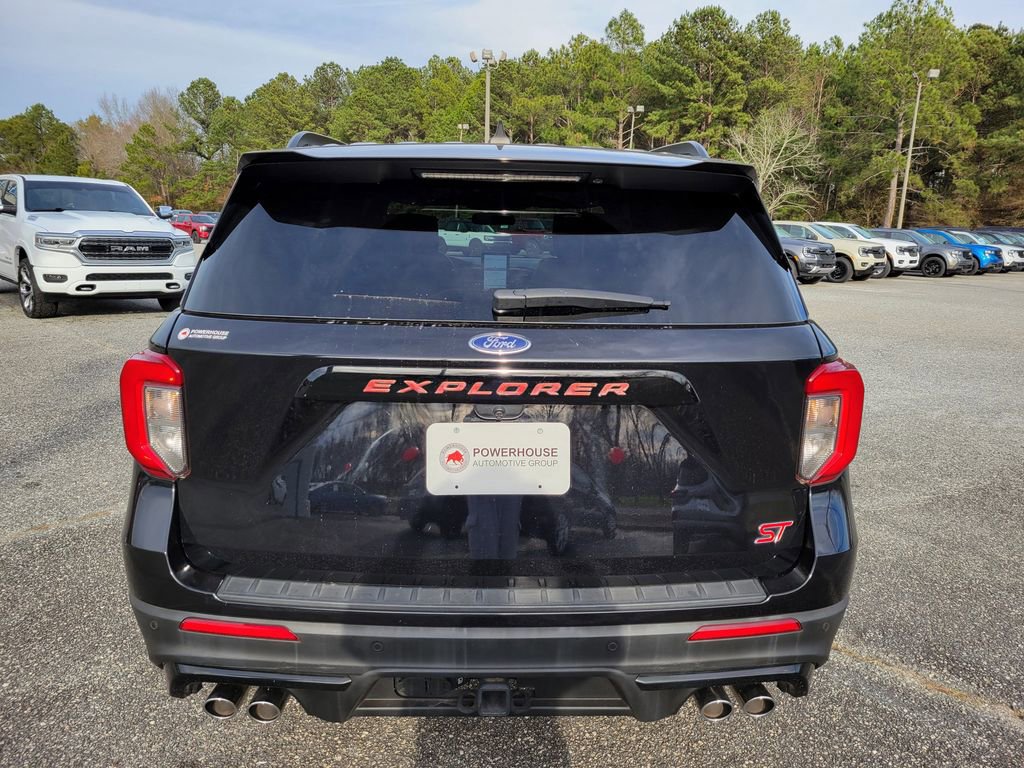 Certified 2022 Ford Explorer ST w/ Equipment Group 401A image 4