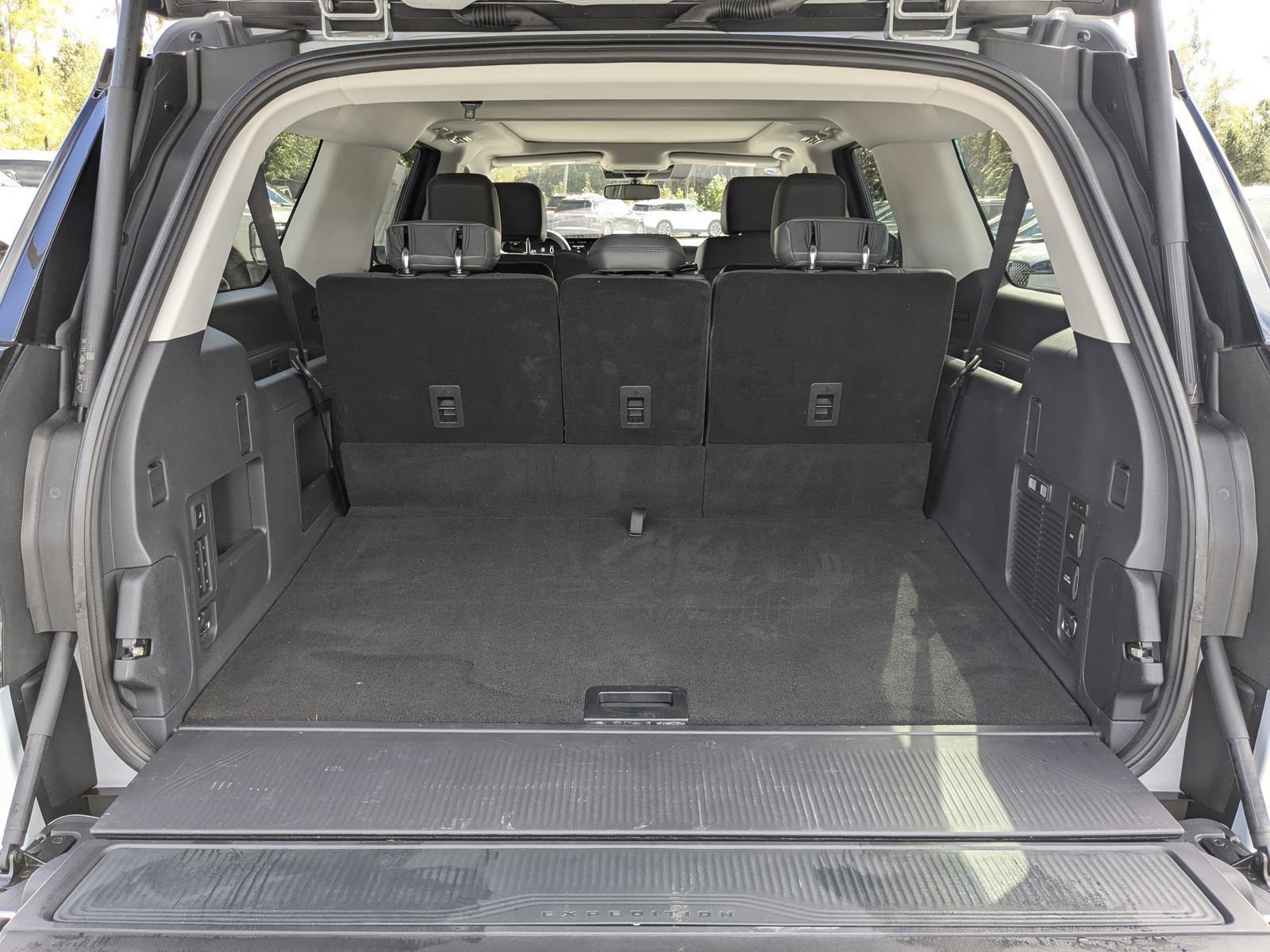 Certified 2025 Ford Expedition Max Active image 13