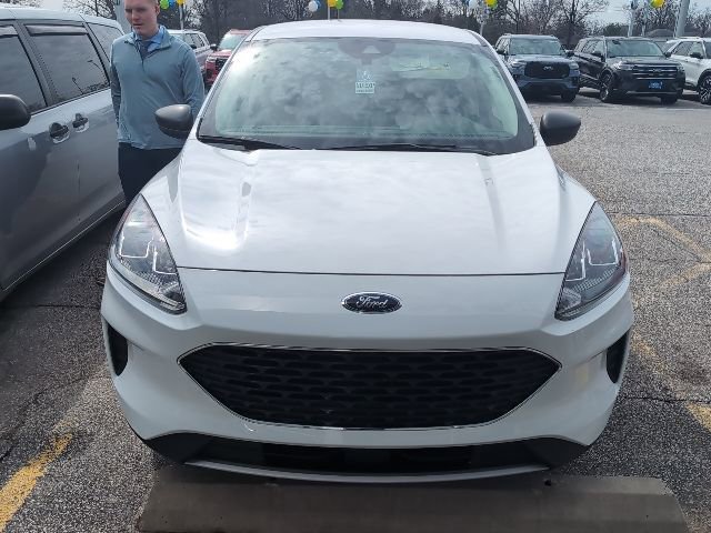 Certified 2022 Ford Escape SE w/ Convenience Package image 2