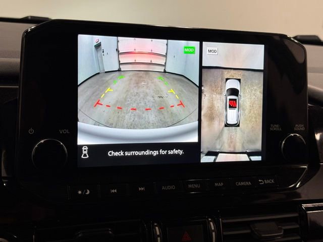 Used 2022 Nissan Pathfinder Platinum w/ Cargo Package image 27