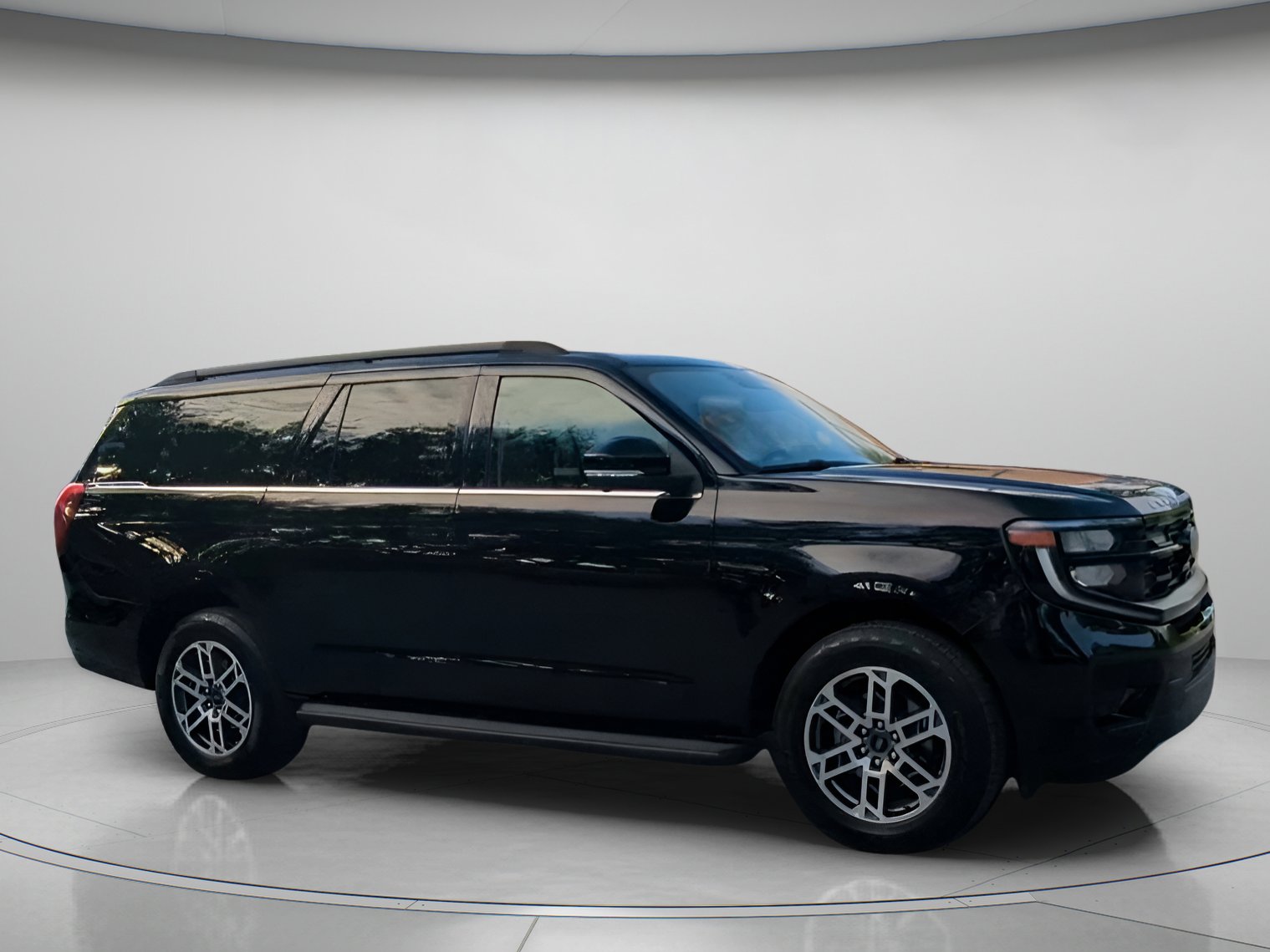 Certified 2025 Ford Expedition Max Active AWD/4WD image 35
